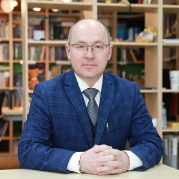 Фролов Игорь Валентинович, кандидат юридических наук,доцент